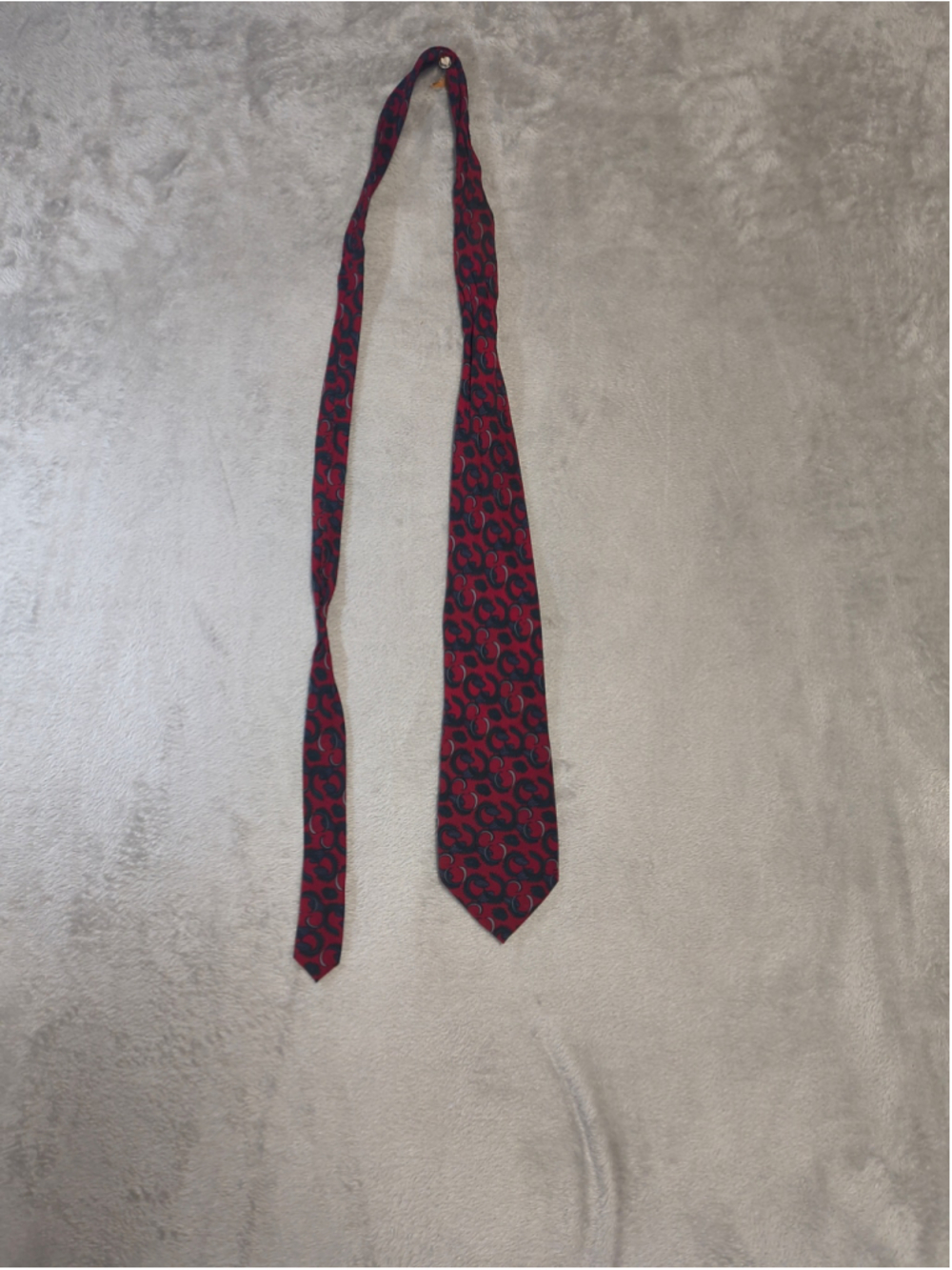 Vintage Bugatchi Uomo For Michael Jordan Red Geometric Abstract 100% Silk Tie